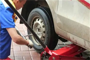 山丹附近拖车24小时服务热线电话